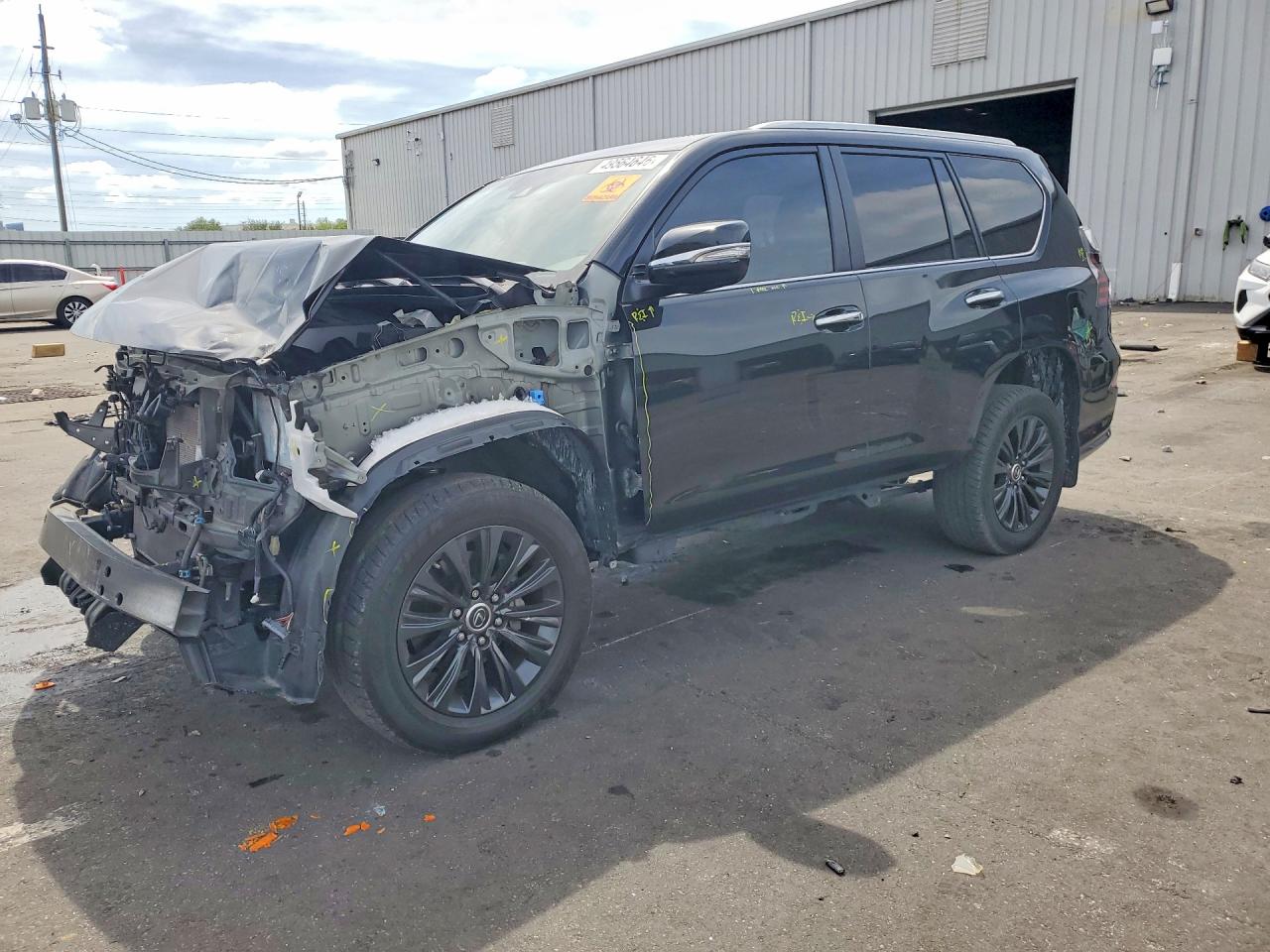 2023 LEXUS GX