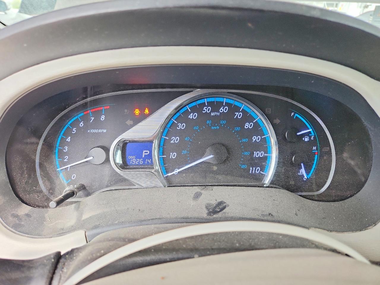 2014 TOYOTA SIENNA XLE 8-PASSENGER photo 9