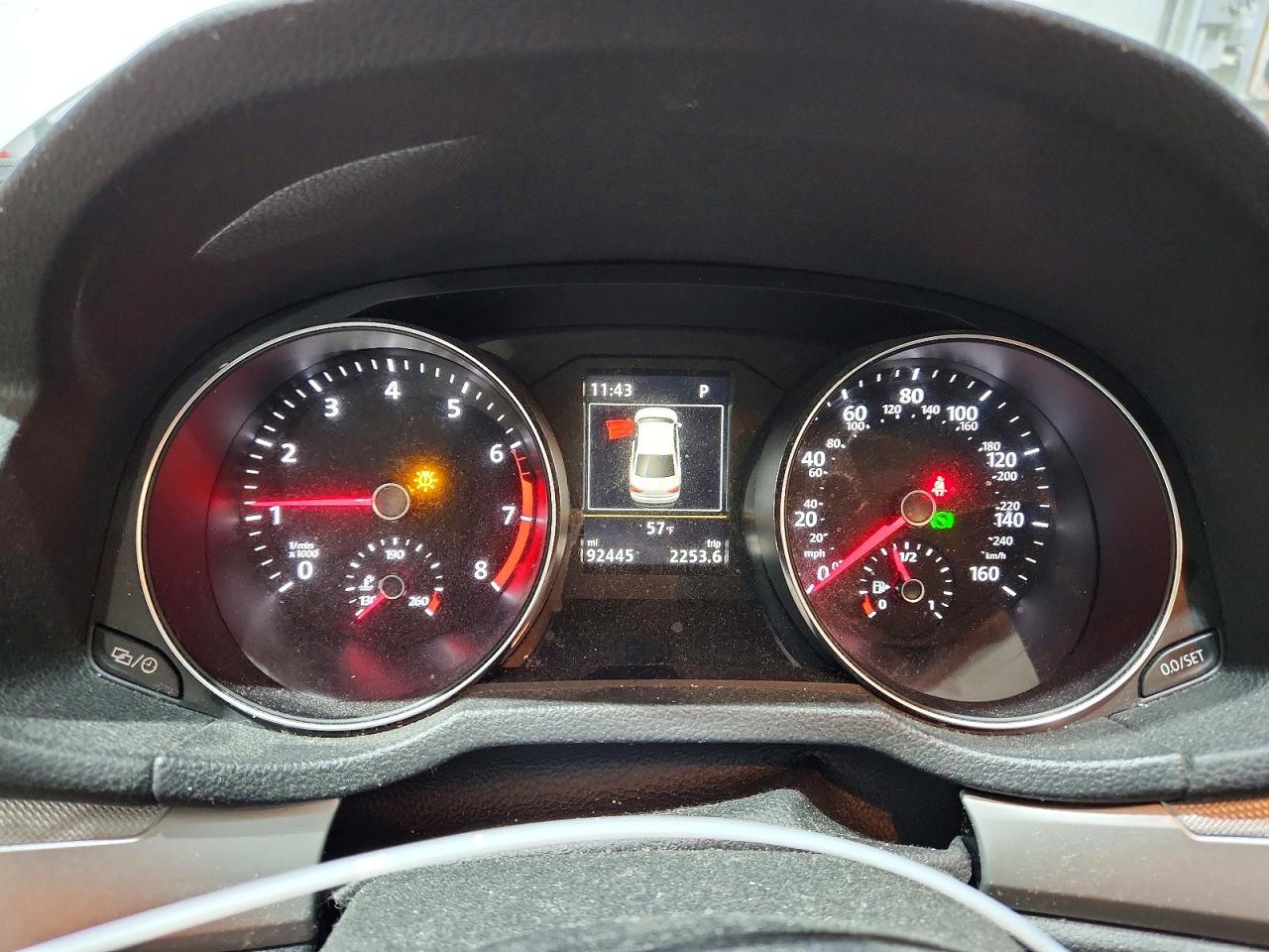 2019 VOLKSWAGEN PASSAT WOLFSBURG photo 17
