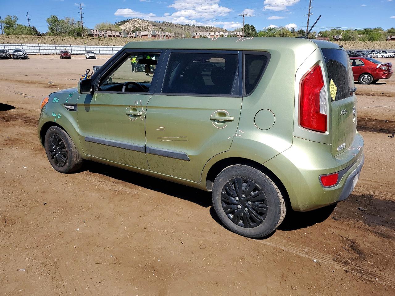 2013 KIA SOUL BASE photo 4
