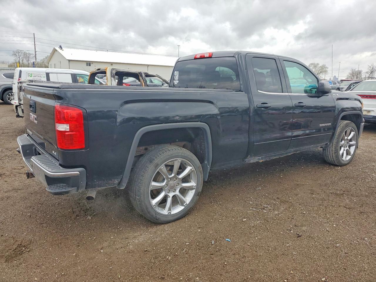 2014 GMC SIERRA K1500 SLE photo 5