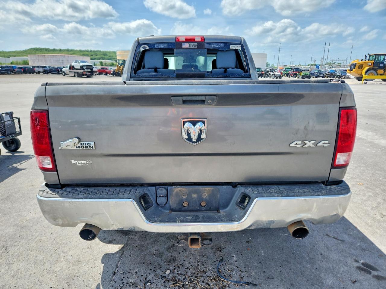 2013 RAM 1500 SLT photo 11