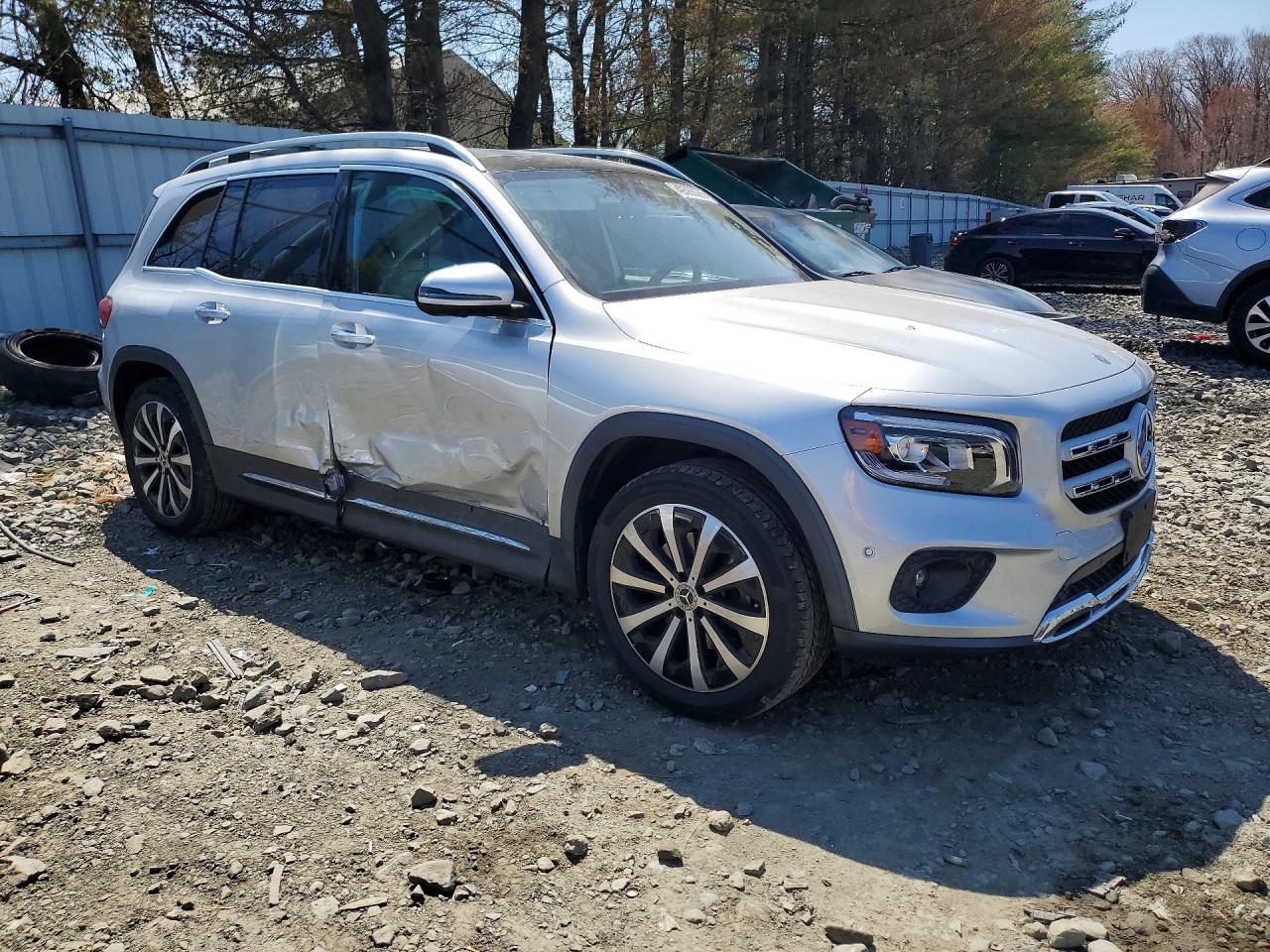 2021 MERCEDES-BENZ GLB 250 photo 7