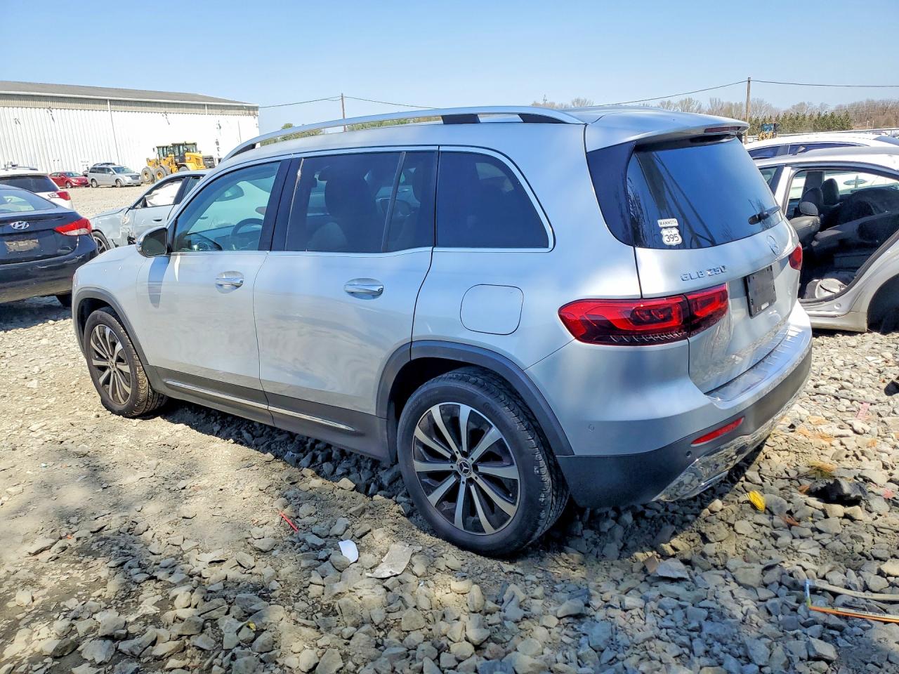 2021 MERCEDES-BENZ GLB 250 photo 3