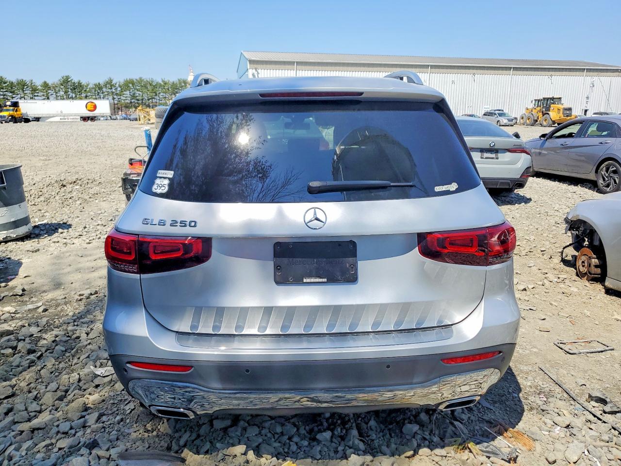 2021 MERCEDES-BENZ GLB 250 photo 11