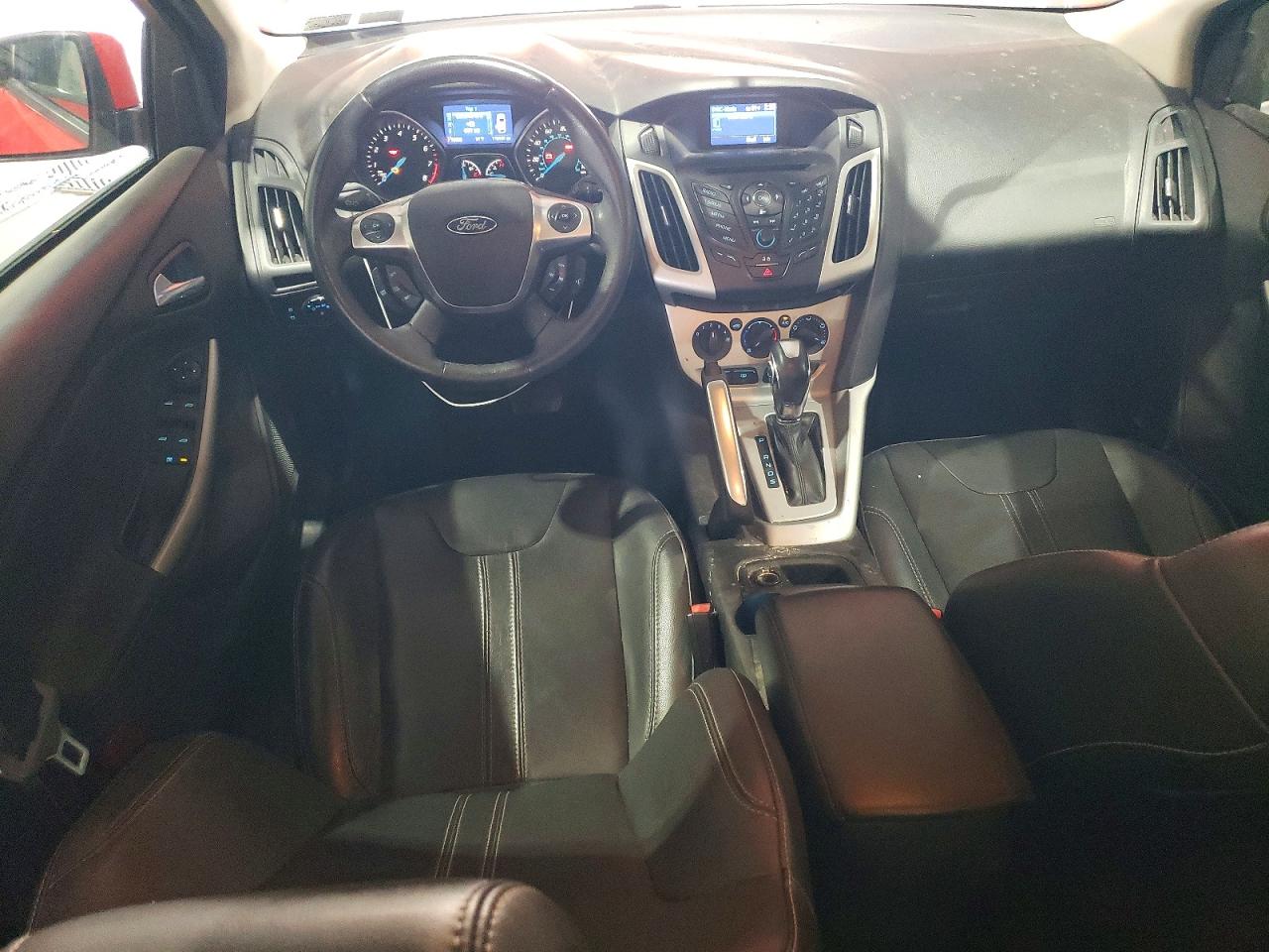 2013 FORD FOCUS SE photo 15