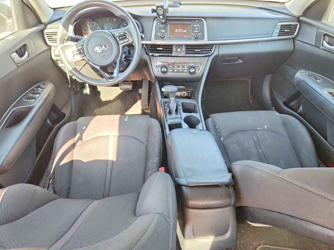 2017 KIA OPTIMA LX photo 22