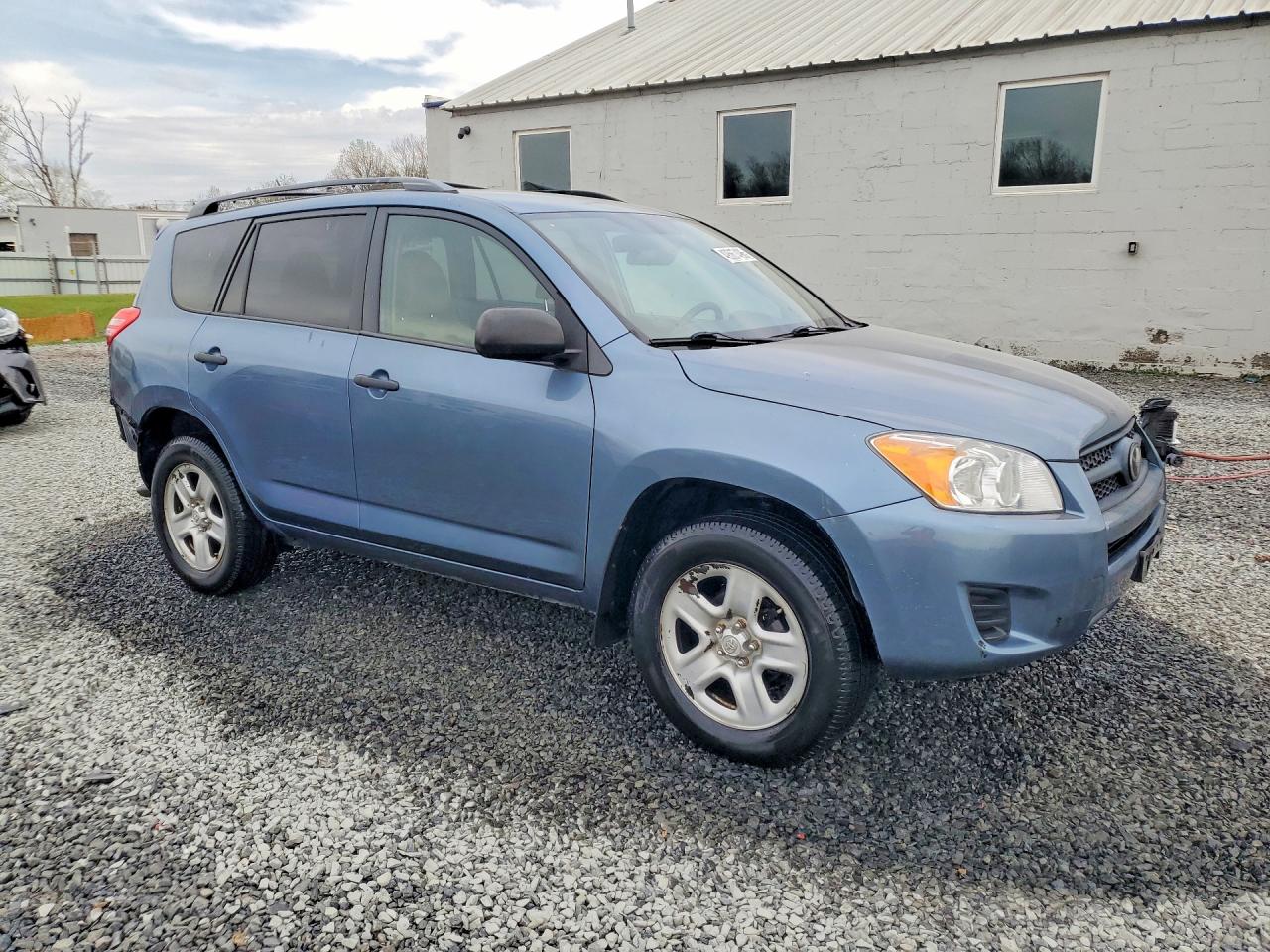 2012 TOYOTA RAV4 BASE photo 10