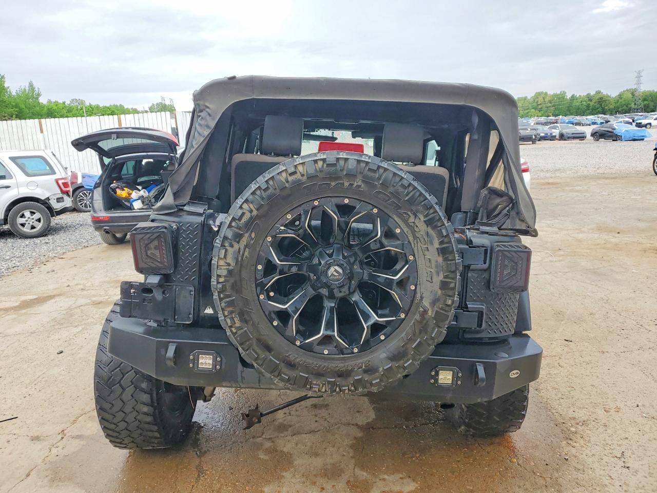 2010 JEEP WRANGLER SPORT photo 11