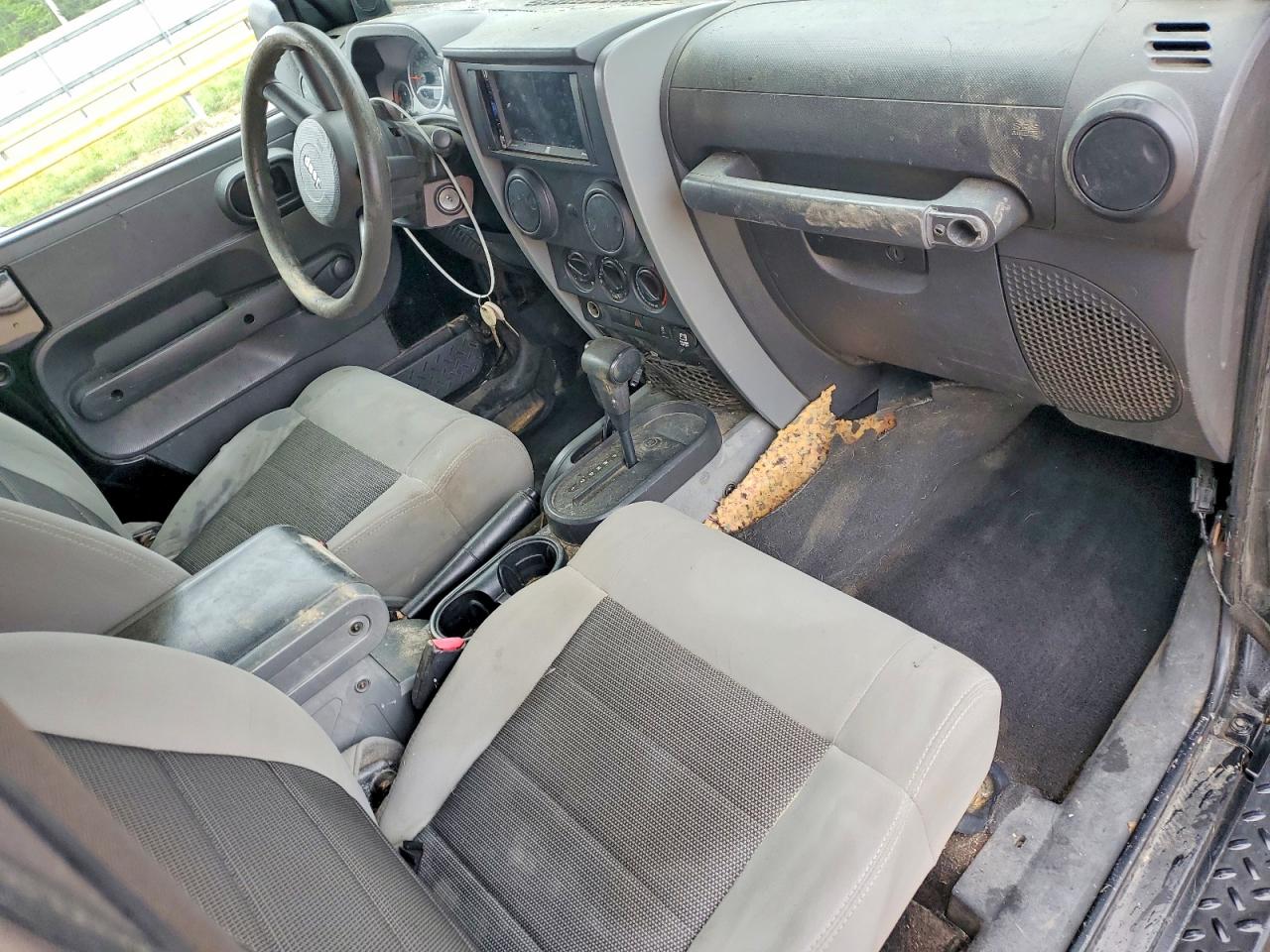 2010 JEEP WRANGLER SPORT photo 15