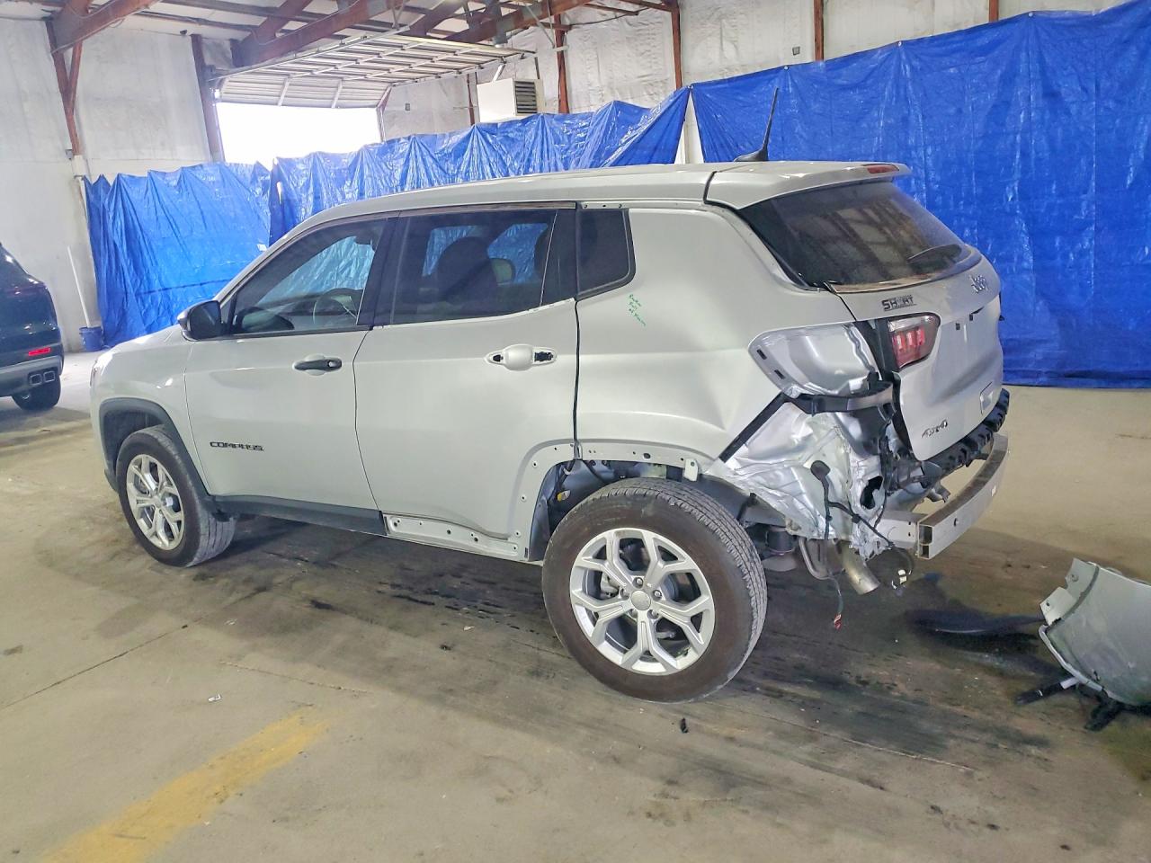 2024 JEEP COMPASS SPORT photo 3
