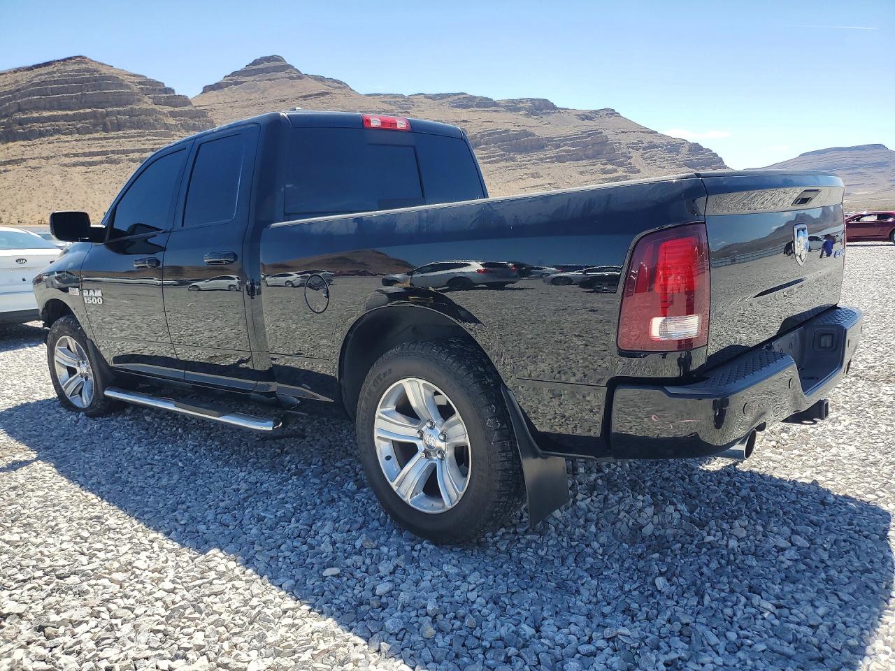 2014 RAM 1500 SPORT photo 3