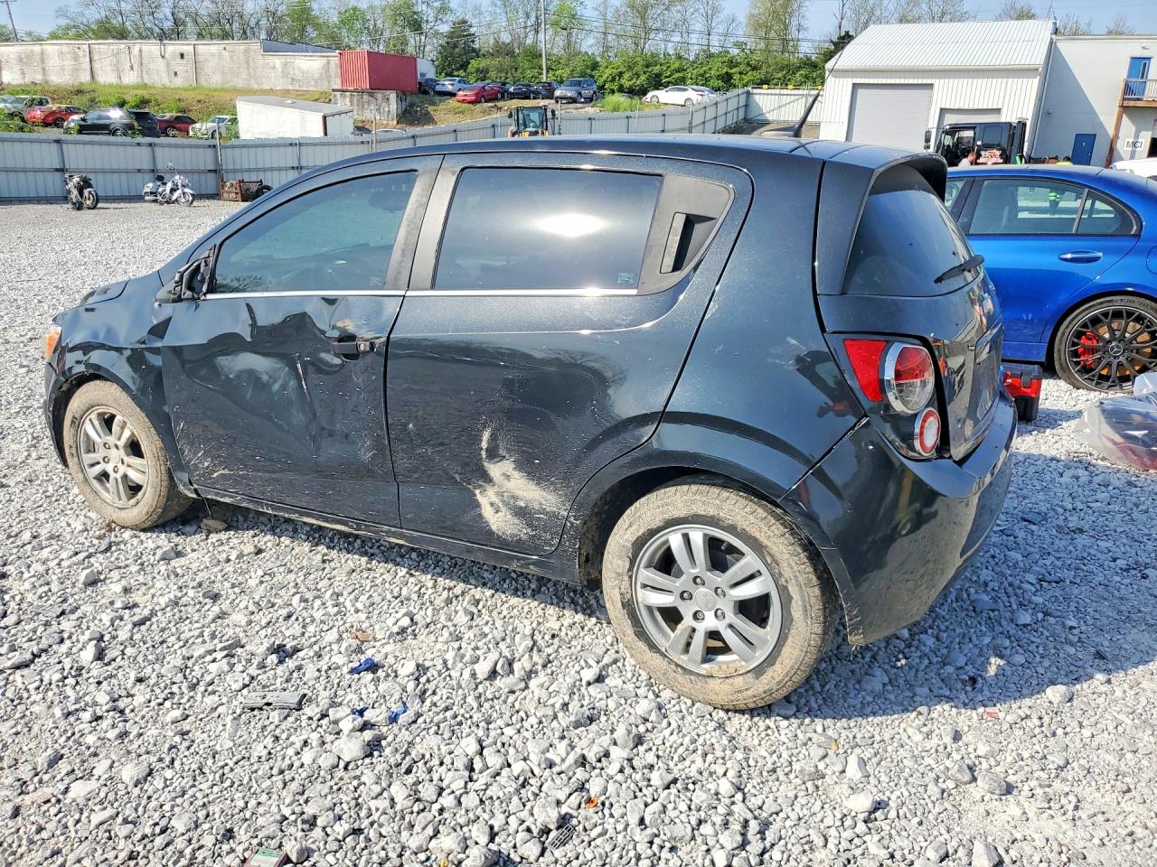 2014 CHEVROLET SONIC LT photo 4