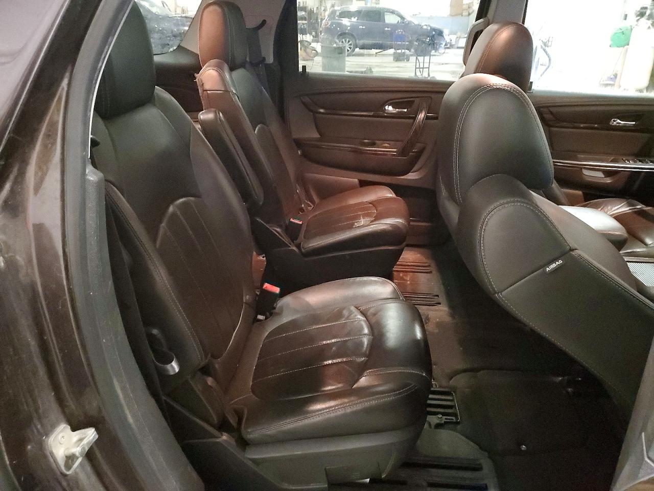 2015 GMC ACADIA DENALI photo 31