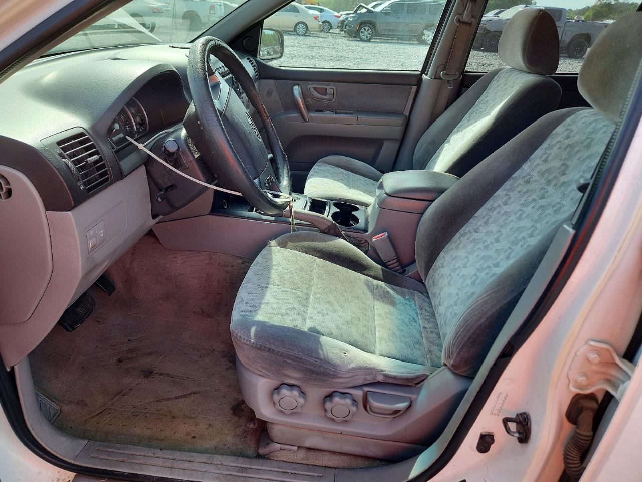 2007 KIA SORENTO photo 13