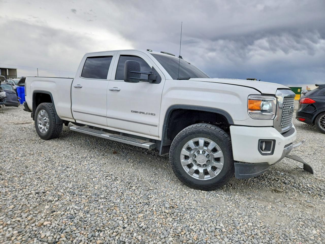 2015 GMC SIERRA K2500 DENALI photo 10