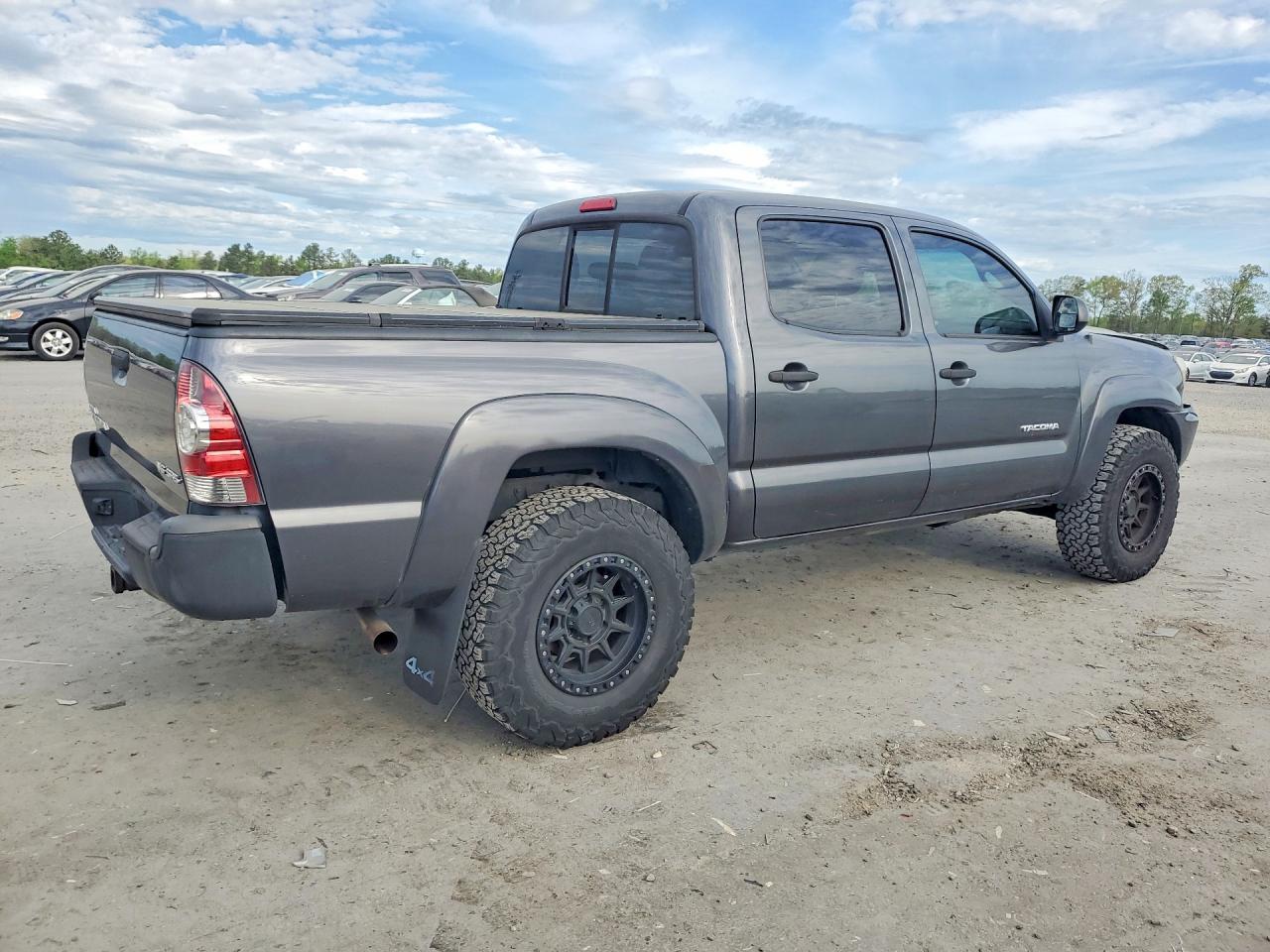 2013 TOYOTA TACOMA V6 photo 7