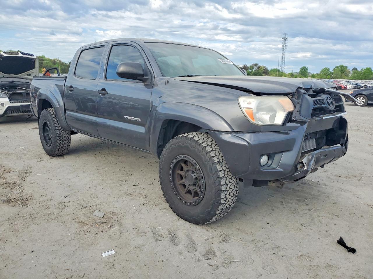 2013 TOYOTA TACOMA V6 photo 10