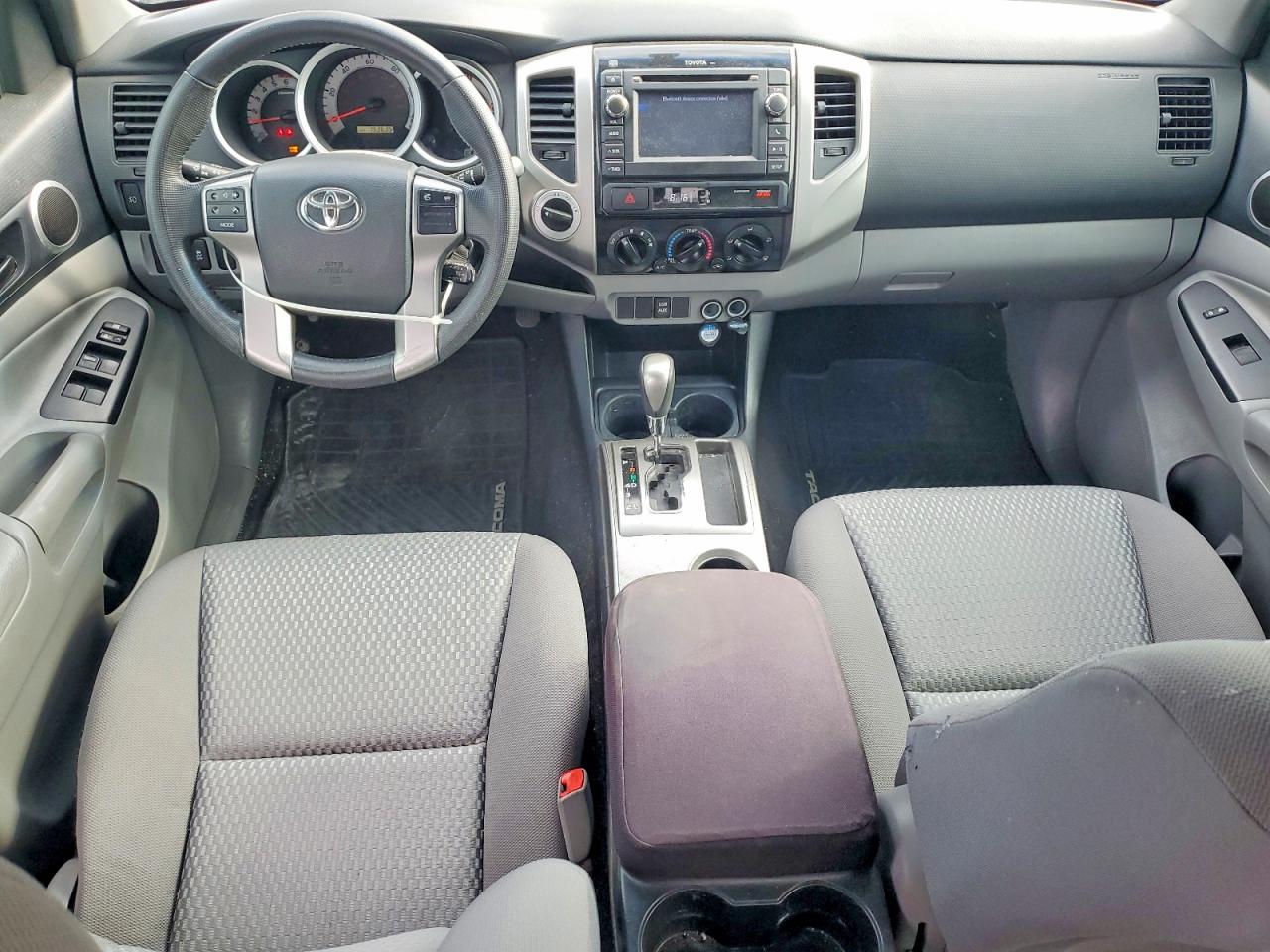 2013 TOYOTA TACOMA V6 photo 22