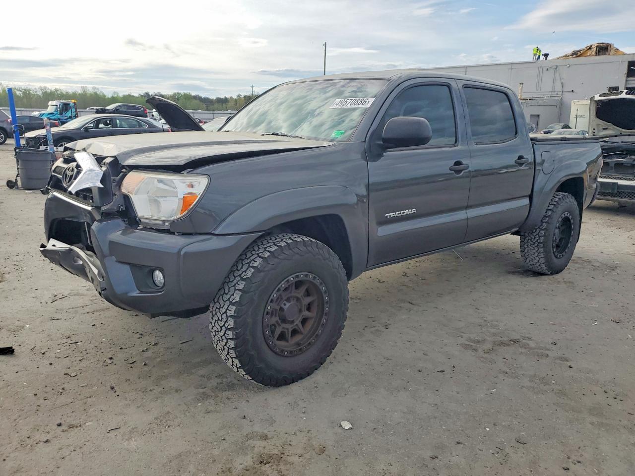 2013 TOYOTA TACOMA