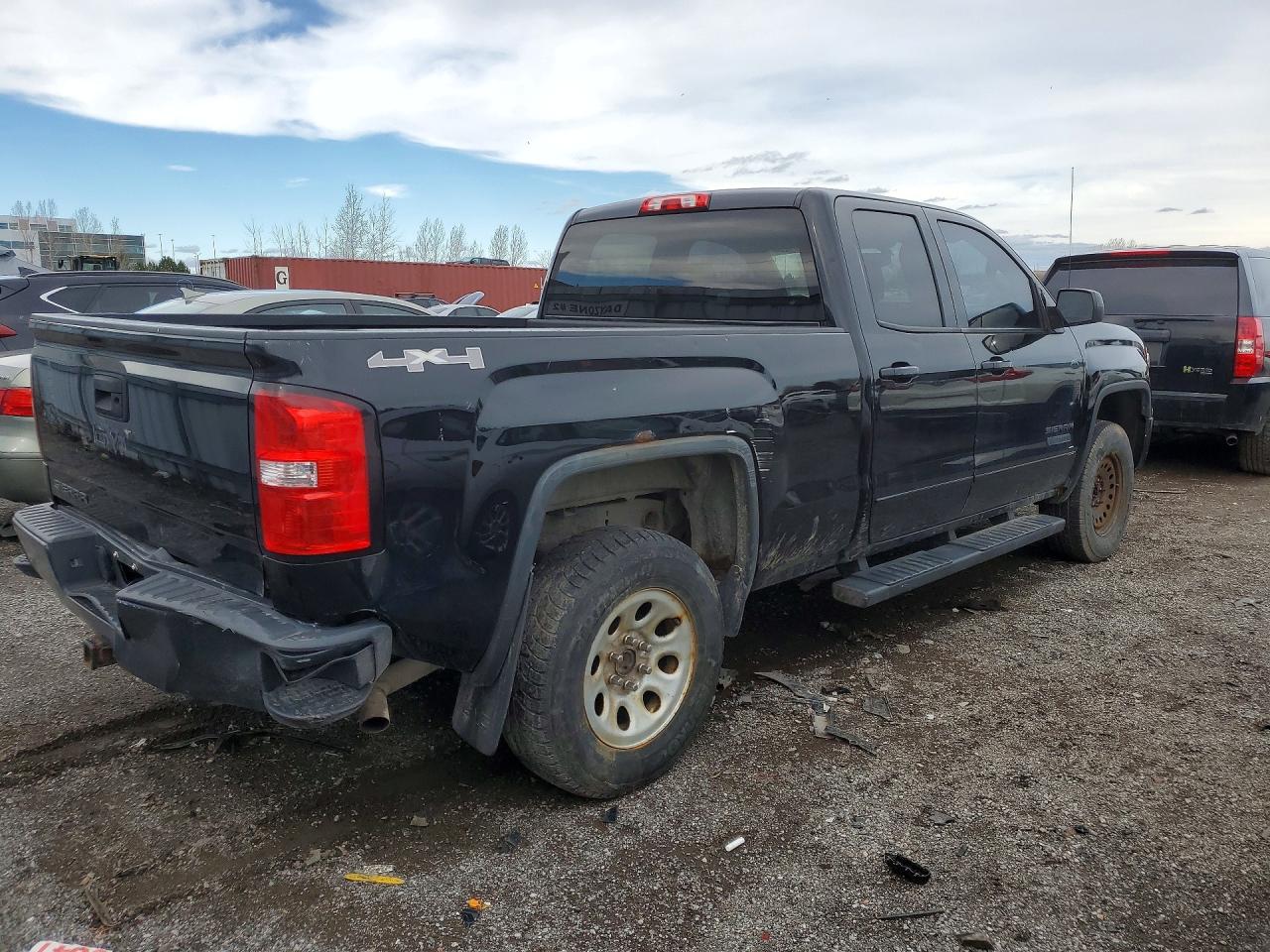 2015 GMC SIERRA K1500 photo 5