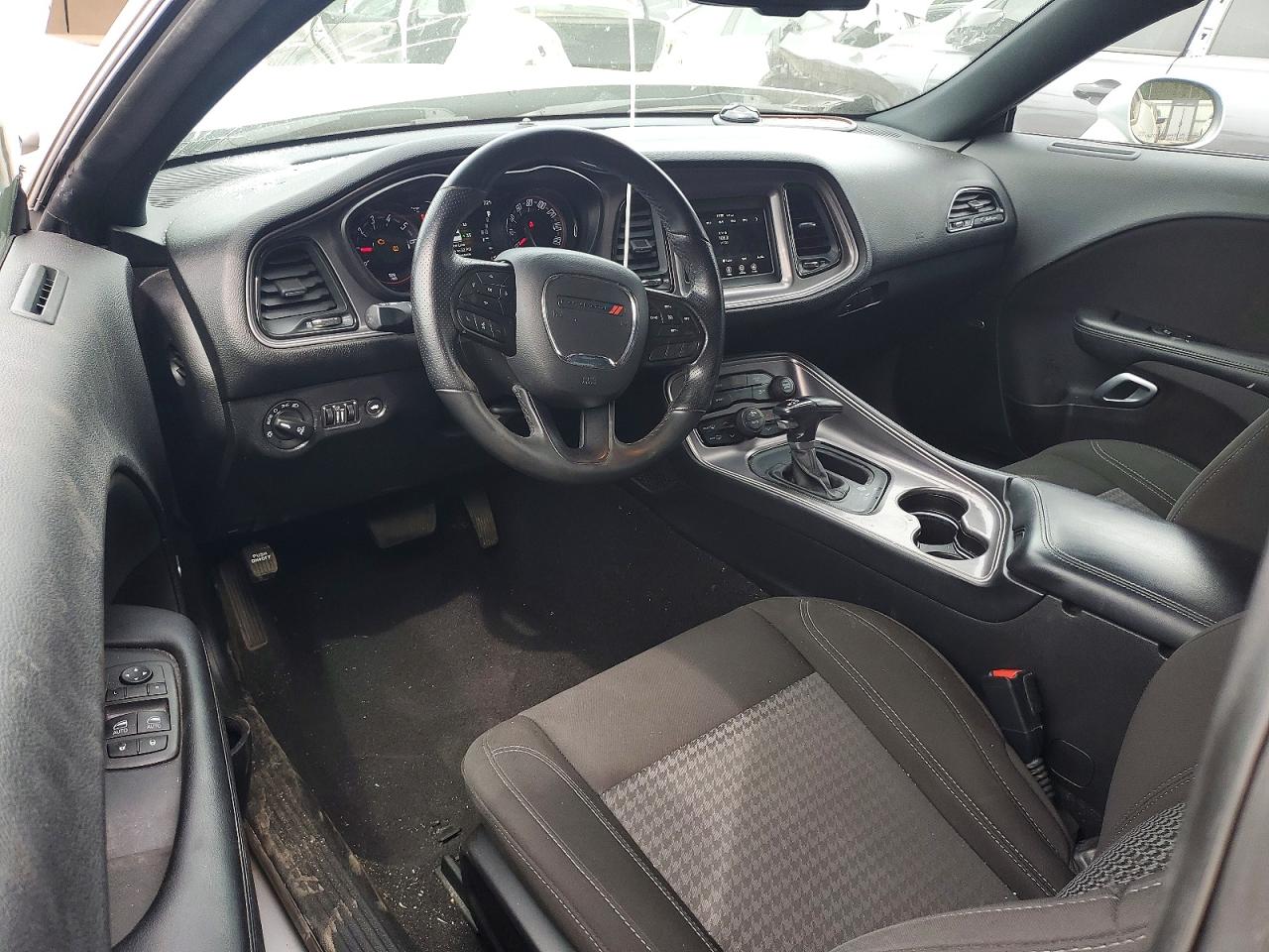 2023 DODGE CHALLENGER SXT photo 15
