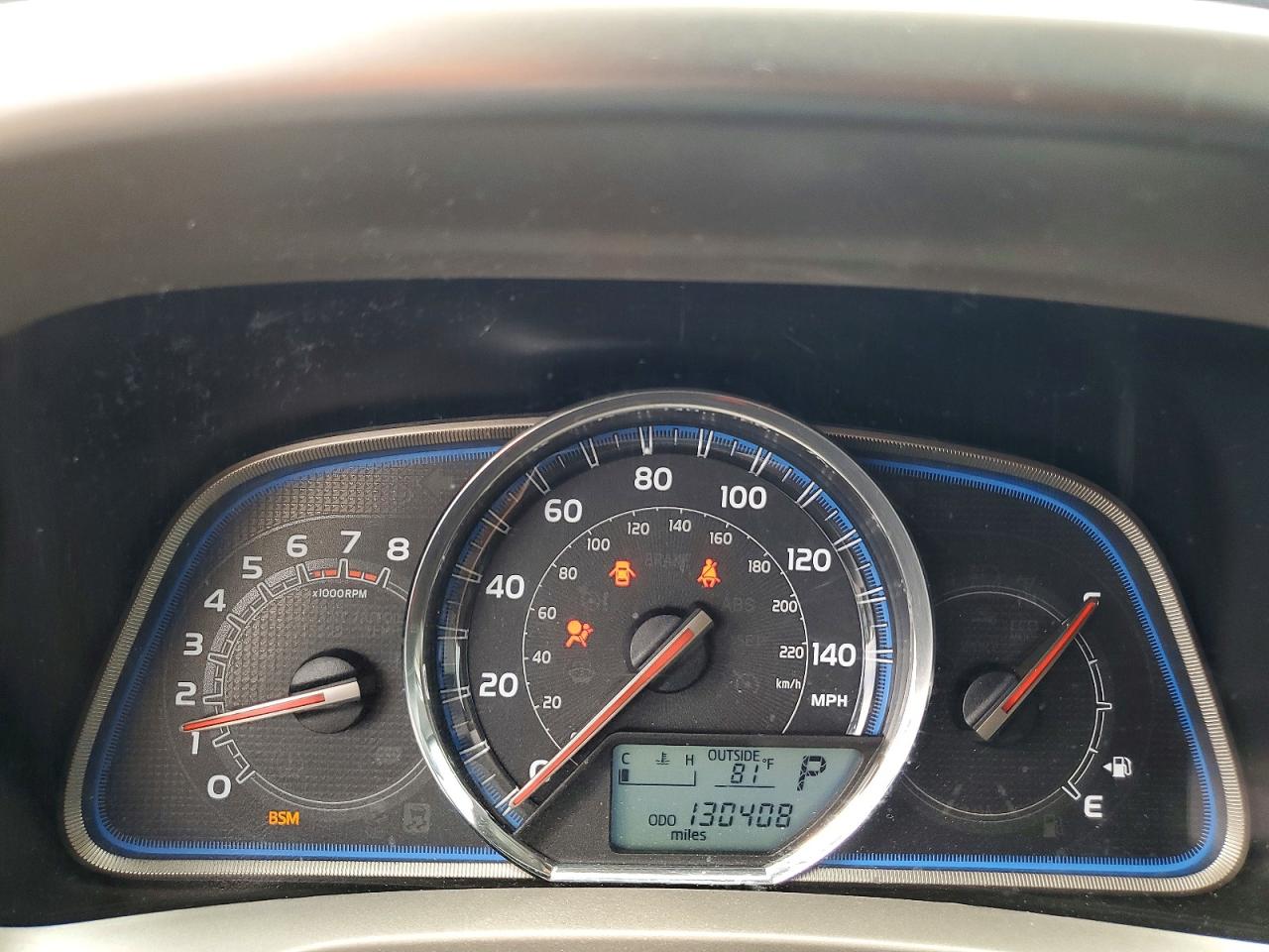2015 TOYOTA RAV4 LIMITED photo 25