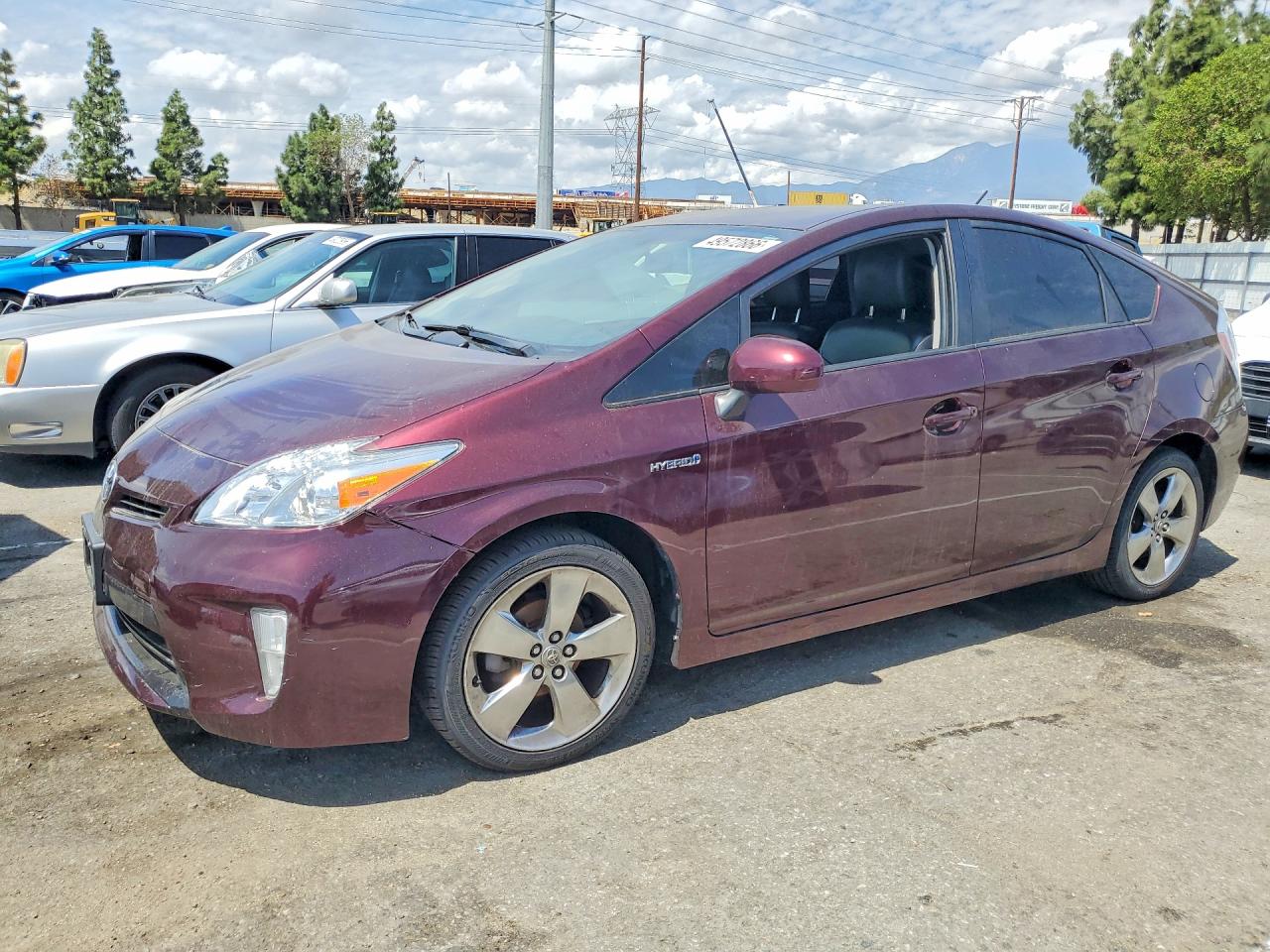2013 TOYOTA PRIUS