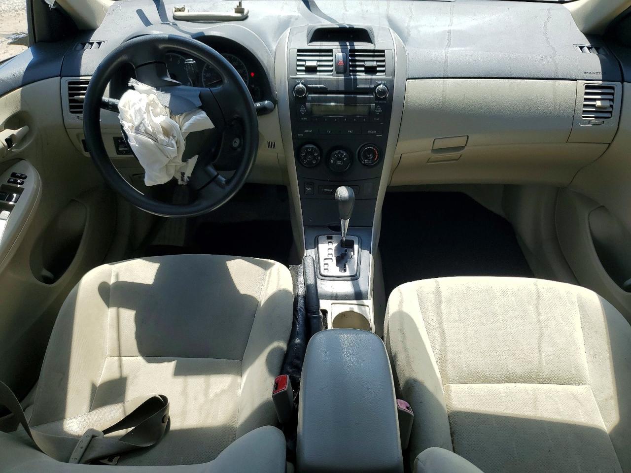 2012 TOYOTA COROLLA L photo 15