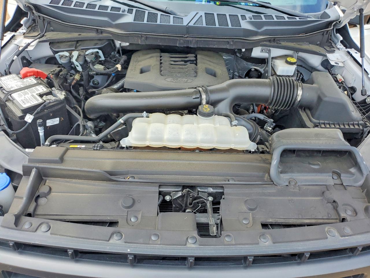 2023 FORD F150 SUPERCREW photo 31