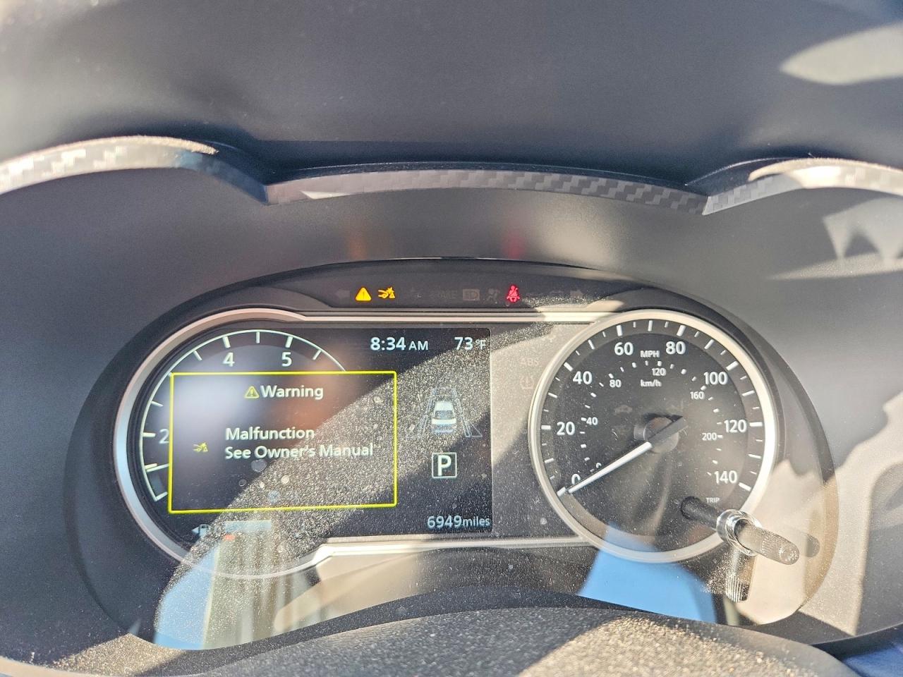 2025 NISSAN VERSA SV photo 25