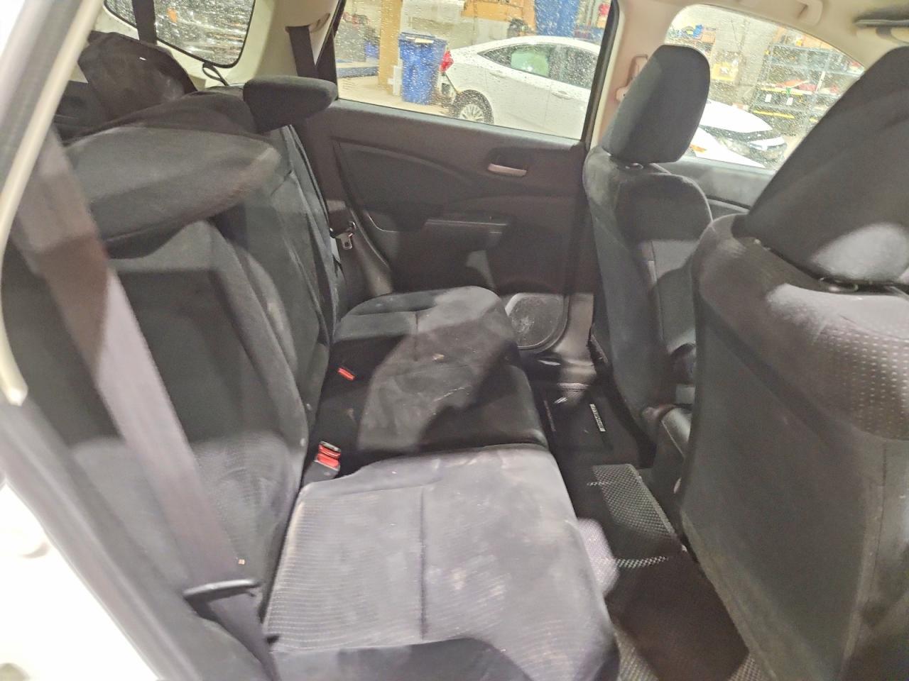 2014 HONDA CR-V LX photo 19