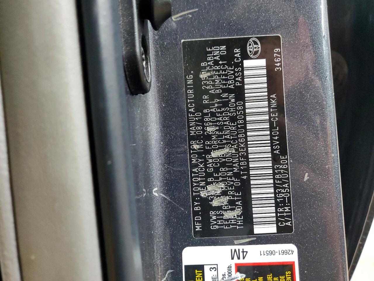 2011 TOYOTA CAMRY LE photo 23