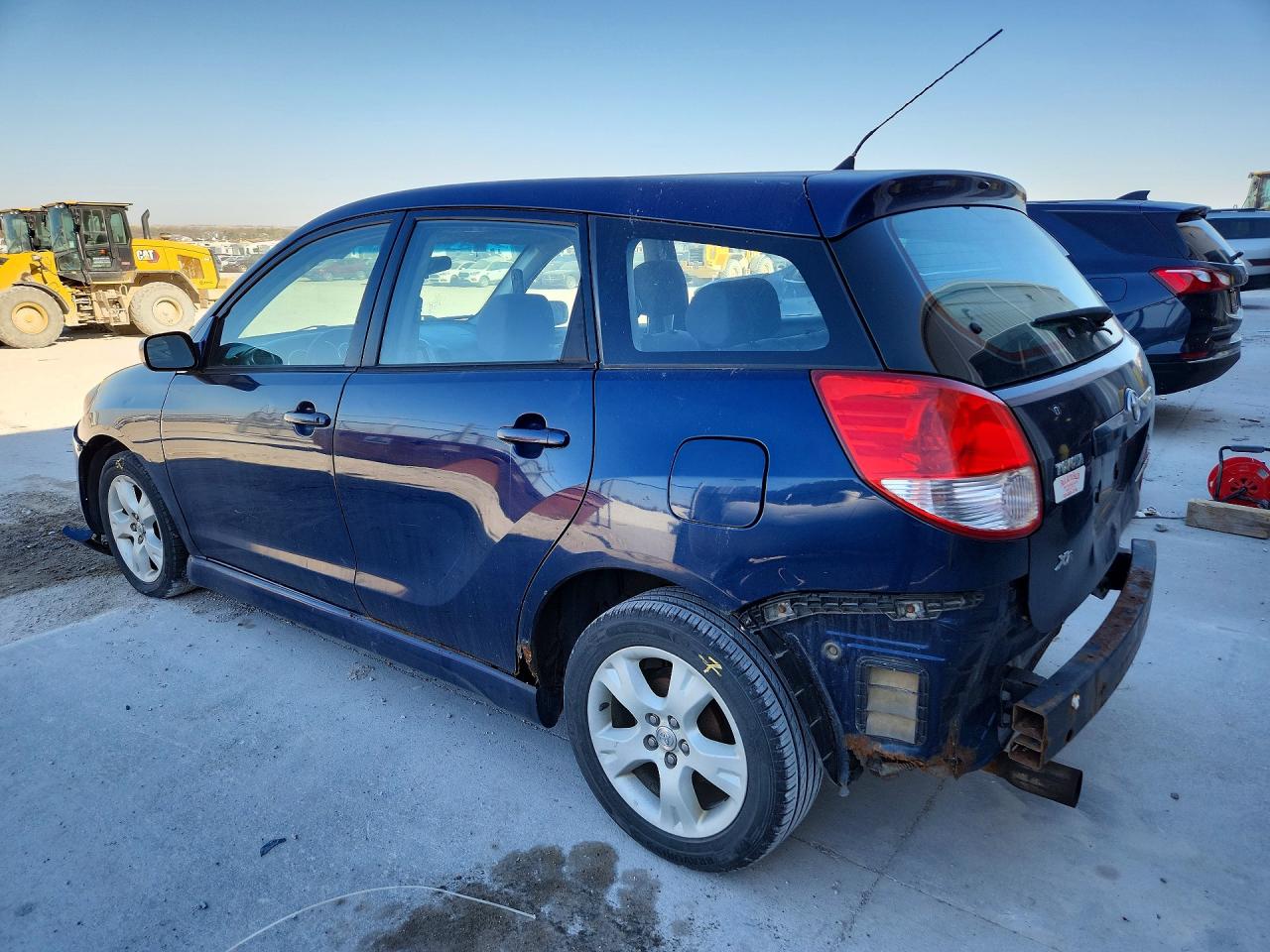 2003 TOYOTA COROLLA MATRIX XR photo 3