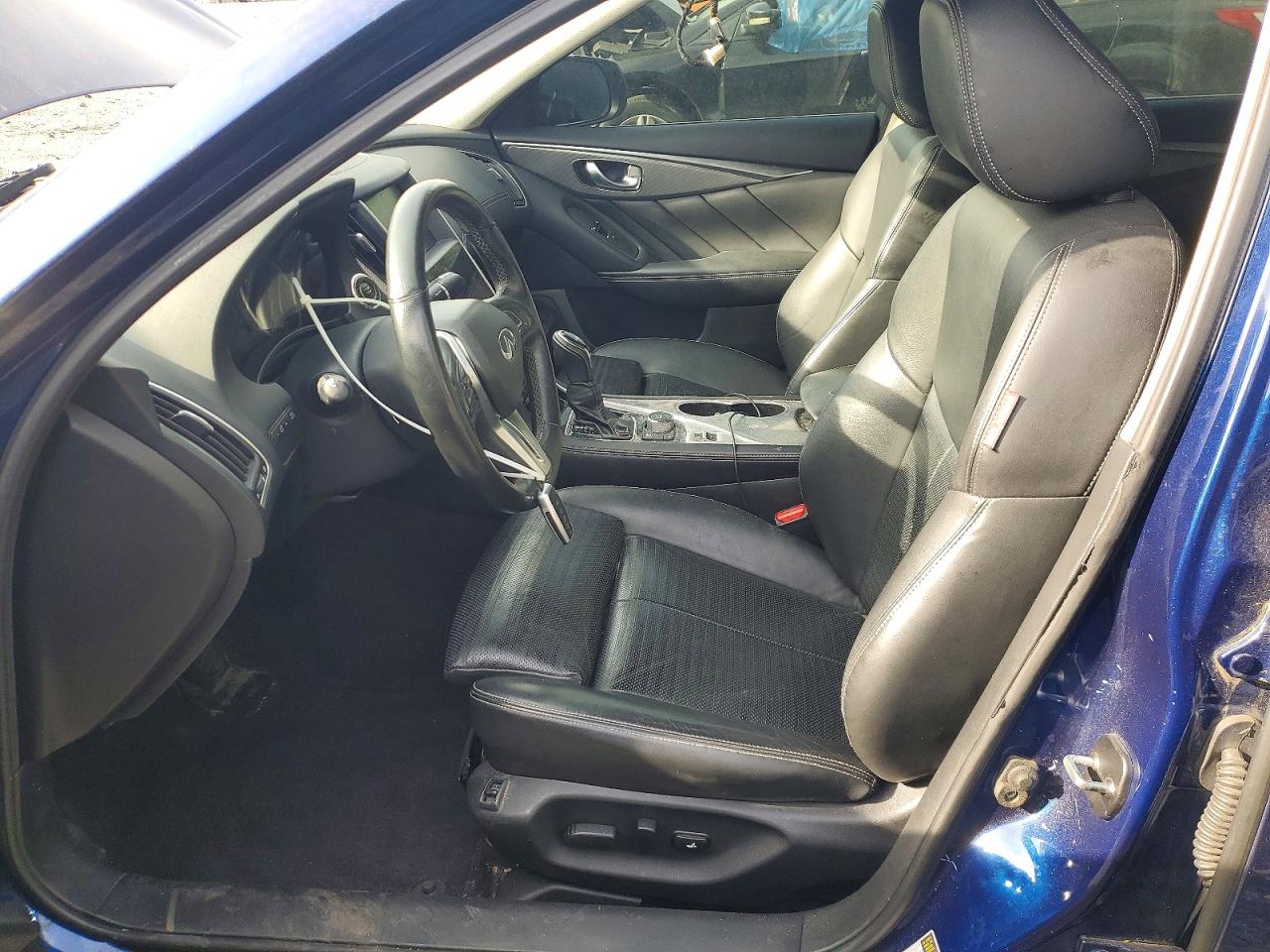 2018 INFINITI Q50 photo 19