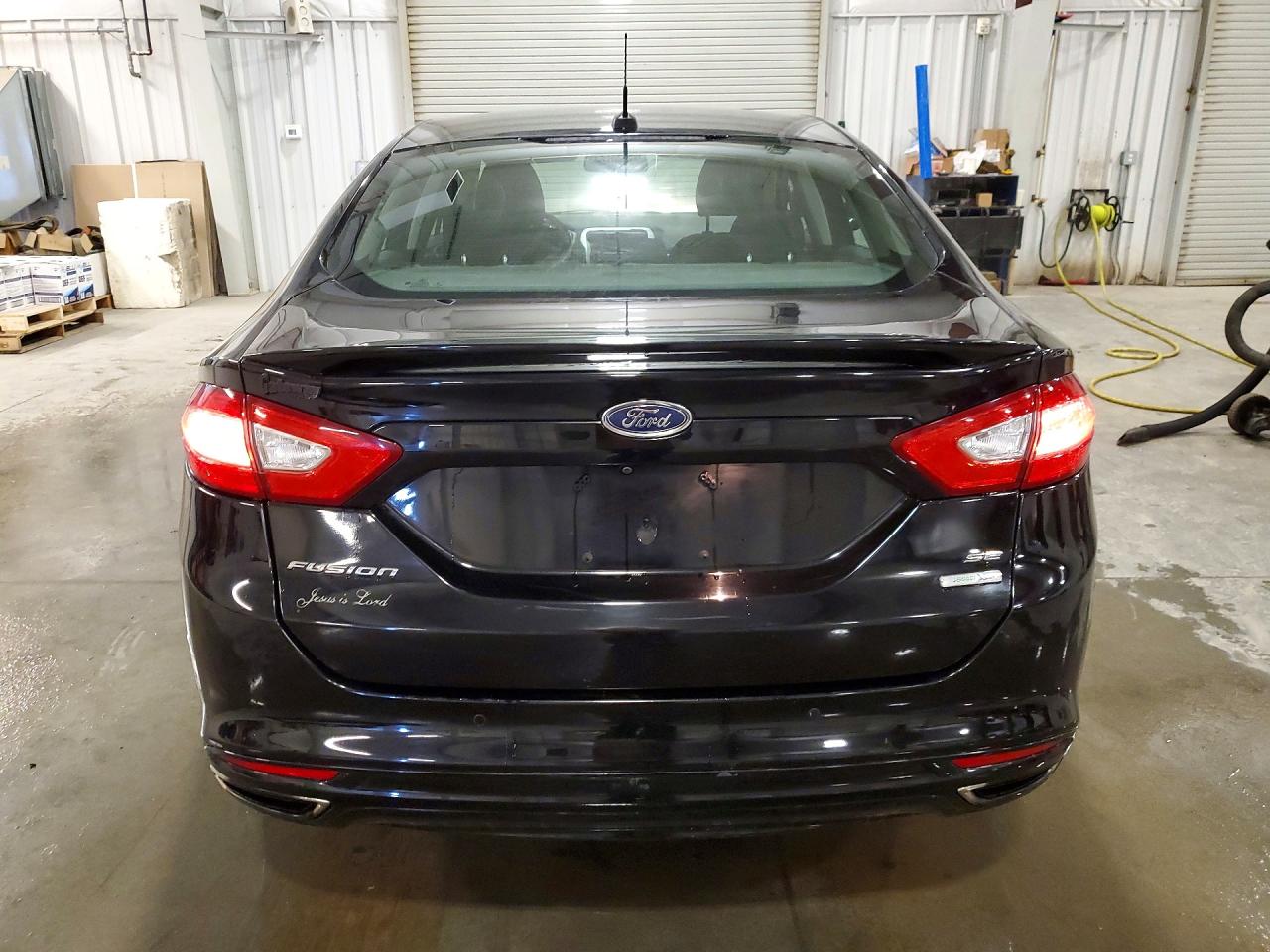 2016 FORD FUSION SE photo 16