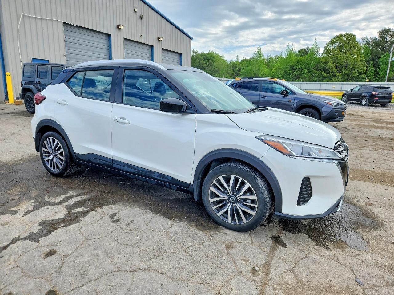 2023 NISSAN KICKS SV photo 7