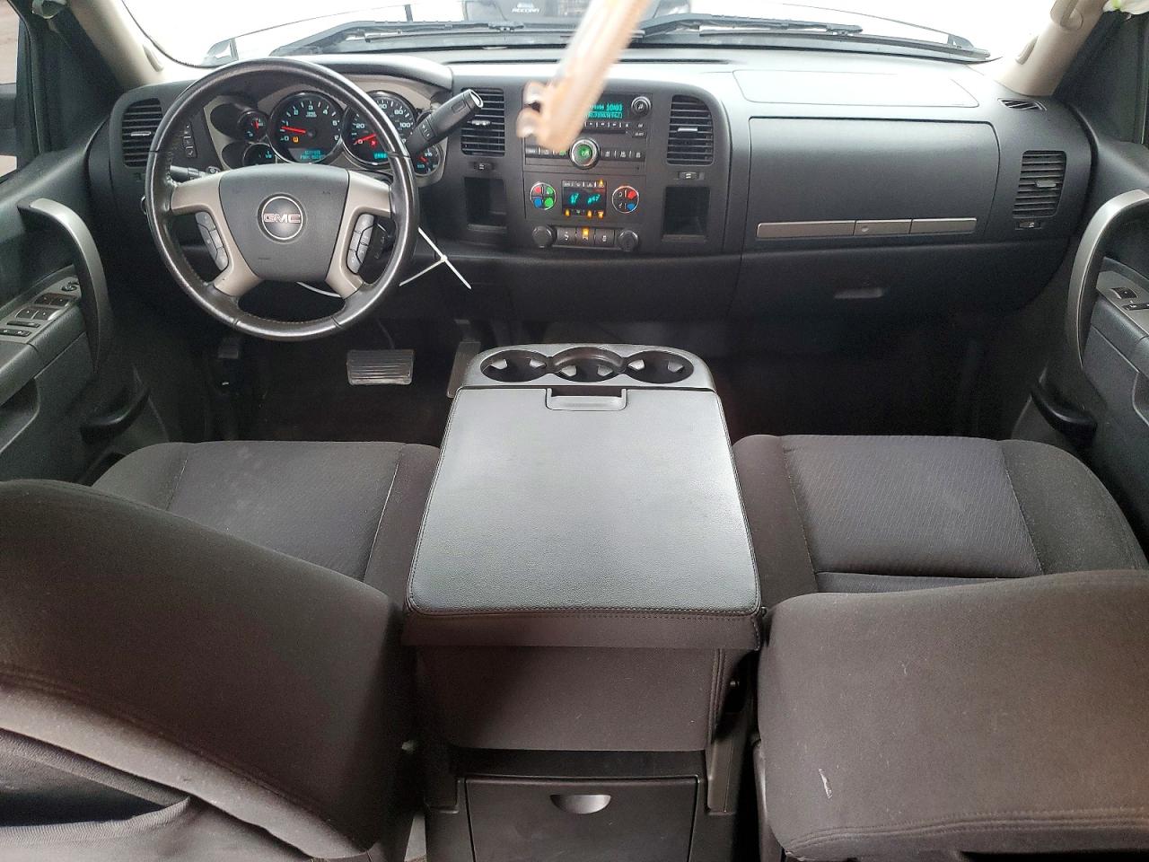 2012 GMC SIERRA C1500 SLE photo 8