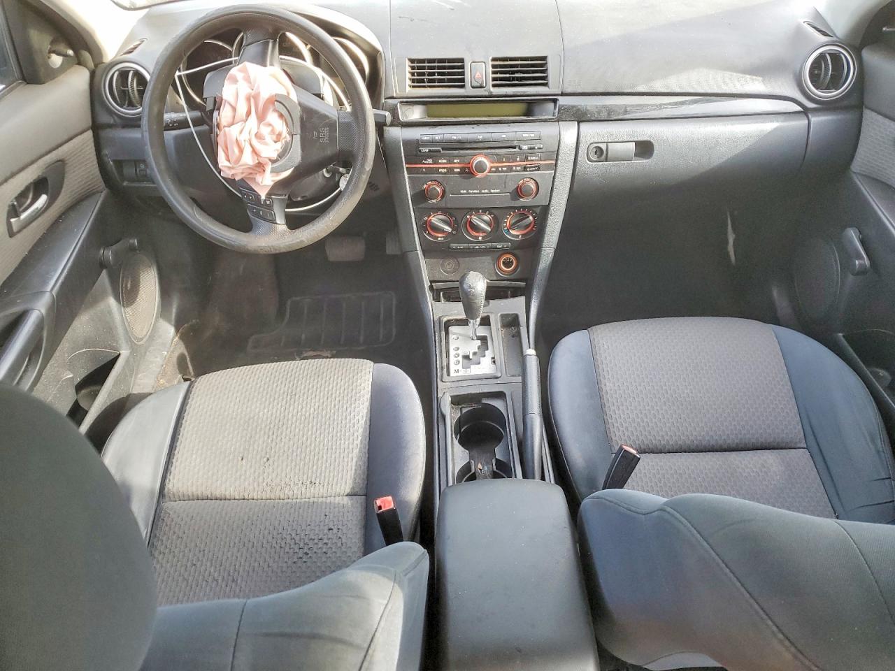 2004 MAZDA 3 photo 15