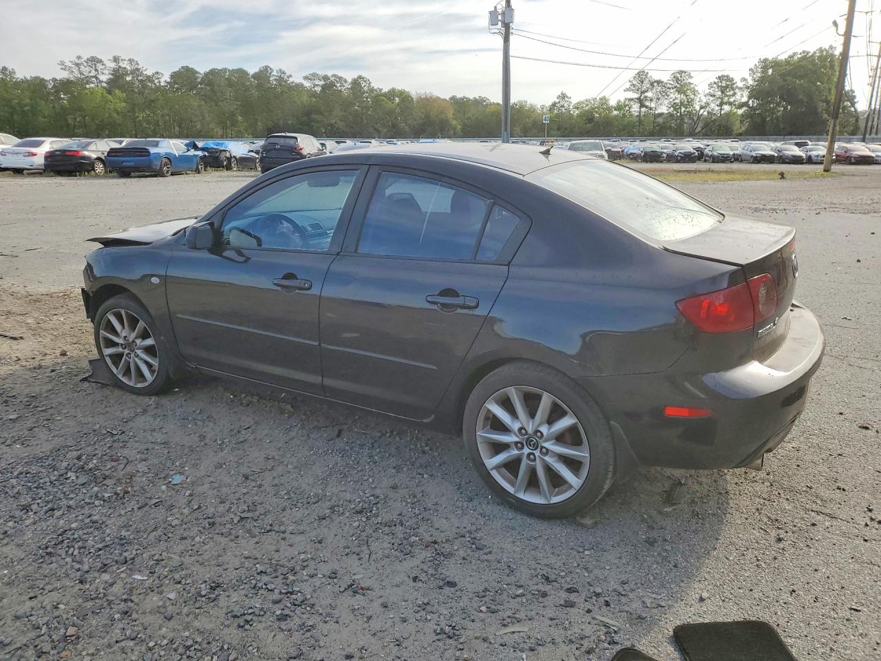 2004 MAZDA 3 photo 3