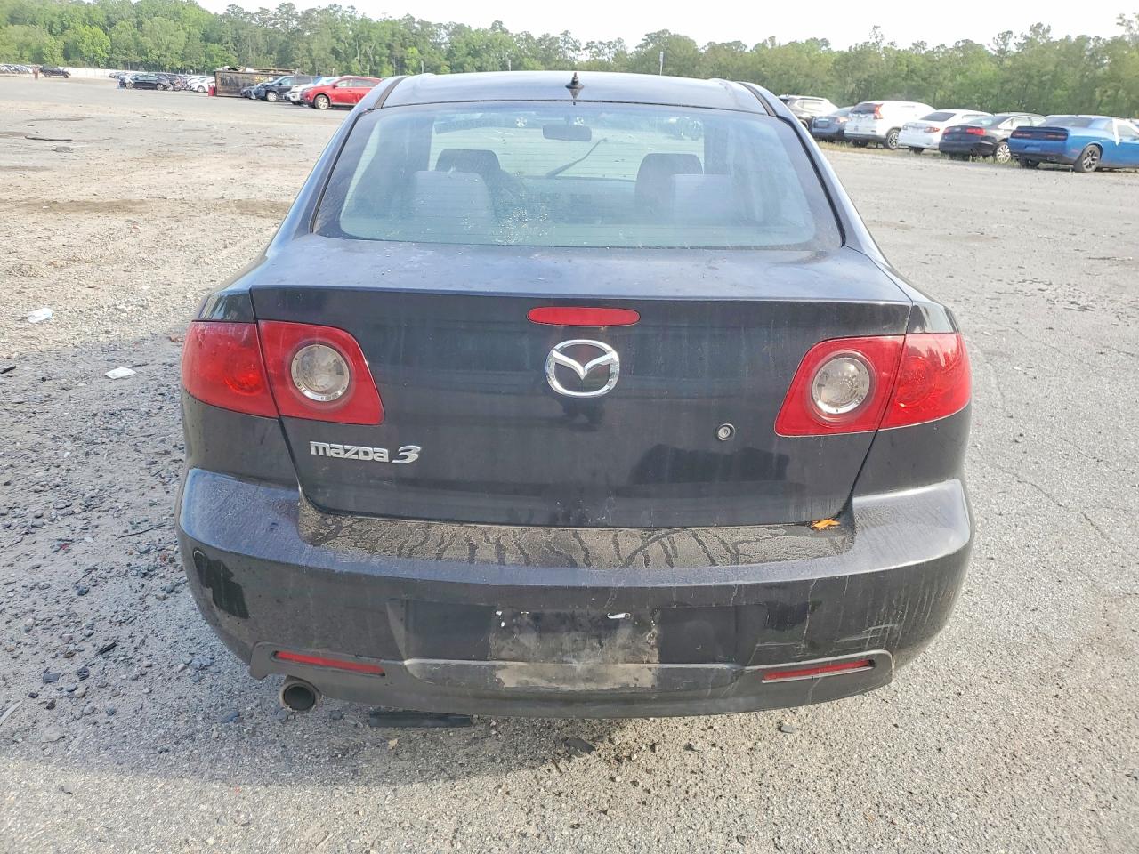 2004 MAZDA 3 photo 11