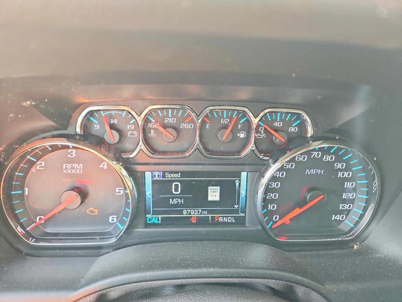 2018 CHEVROLET SUBURBAN C1500 LT photo 17