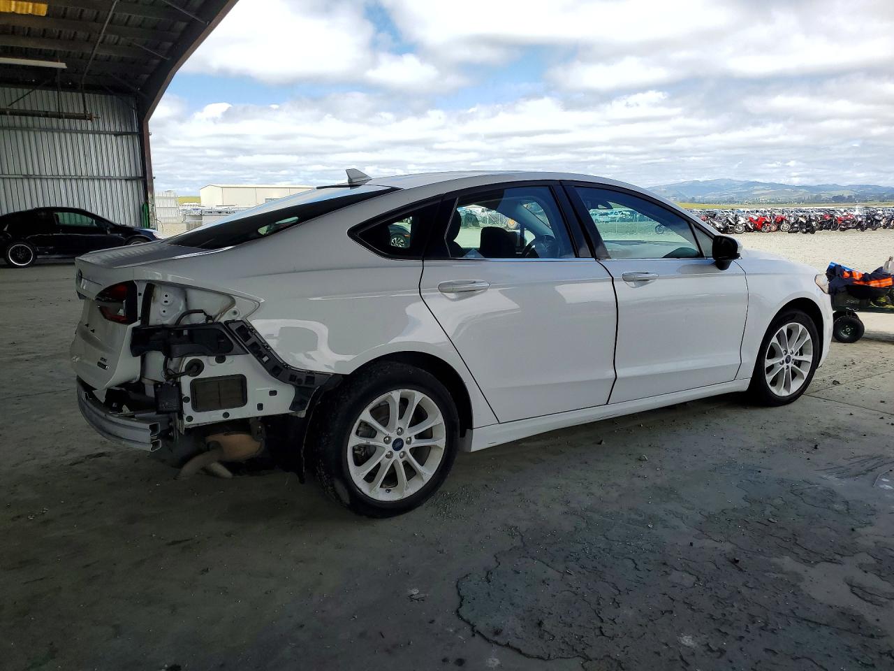 2020 FORD FUSION SE photo 7