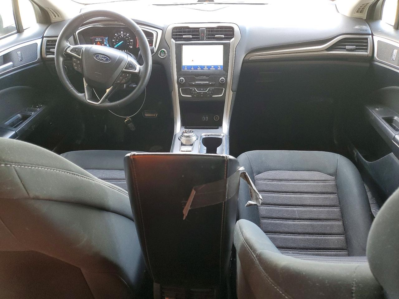 2020 FORD FUSION SE photo 22
