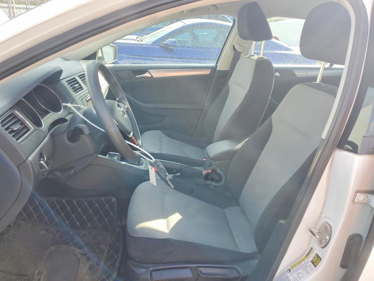 2017 VOLKSWAGEN JETTA S photo 13