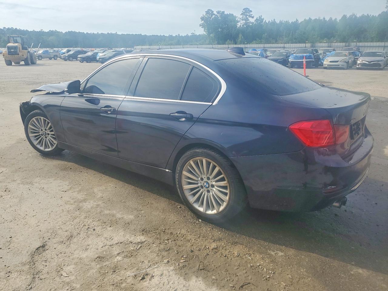 2013 BMW 328 XI photo 2