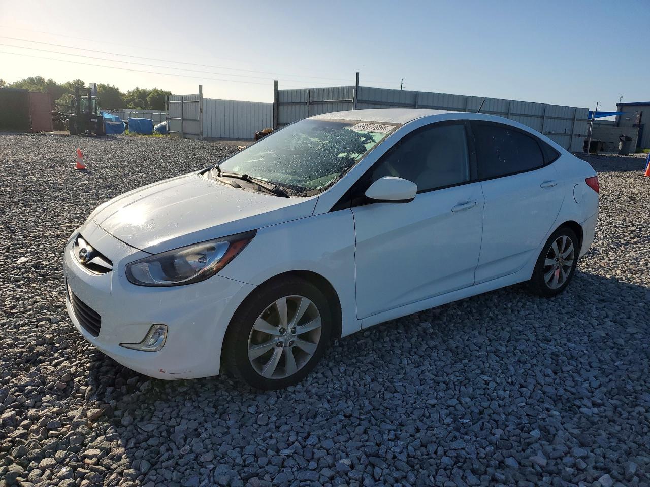 2012 HYUNDAI ACCENT