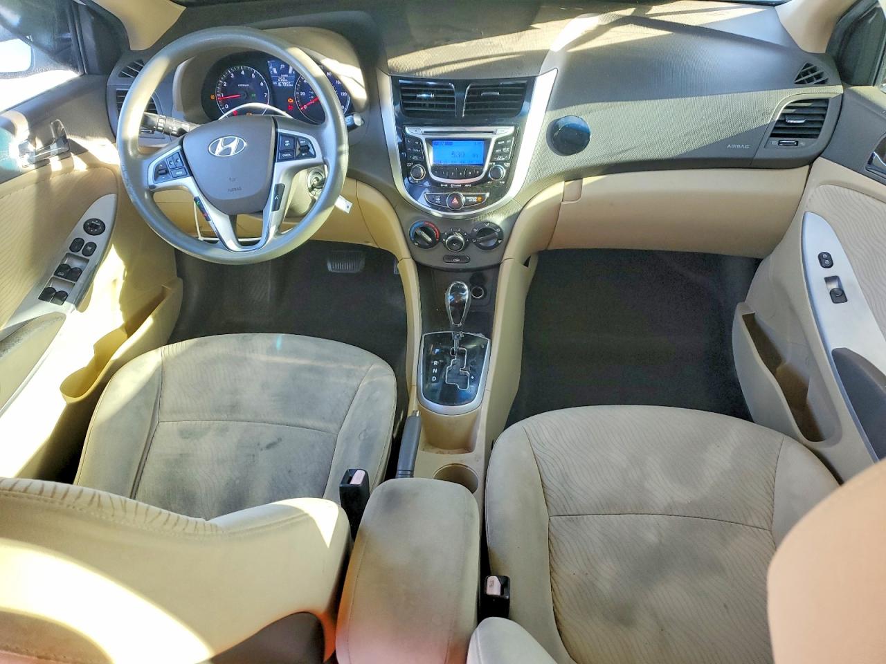 2012 HYUNDAI ACCENT GLS photo 22