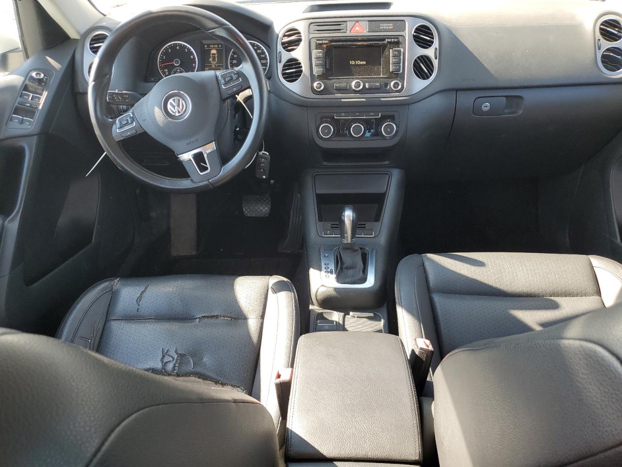 2011 VOLKSWAGEN TIGUAN S photo 15