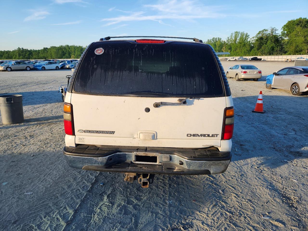 2003 CHEVROLET SUBURBAN C1500 photo 11